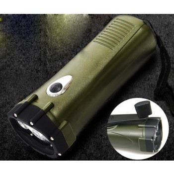 Army fans hand-crank flashlight